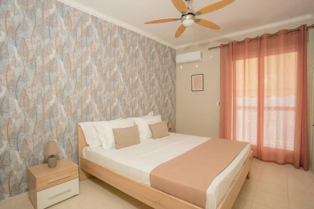 New  2 Bedroom/ 2 Bath Ap.Nidri, Familia Bagian luar foto