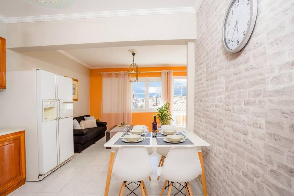 New  2 Bedroom/ 2 Bath Ap.Nidri, Familia Bagian luar foto